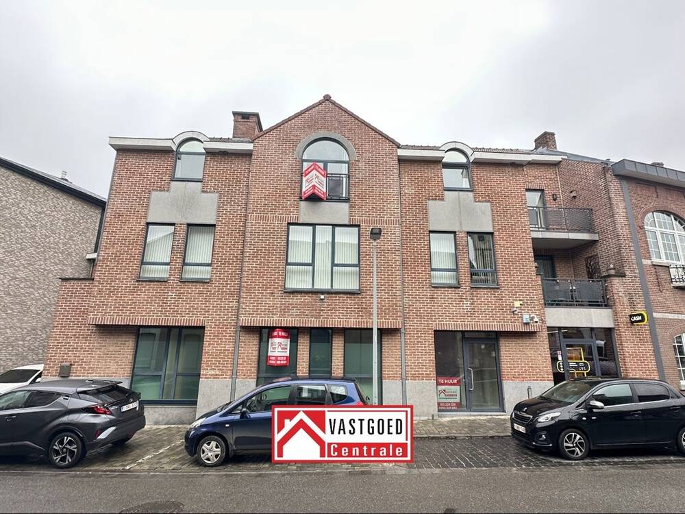 Appartement te  huur in 's Gravenvoeren 3798 950.00€ 3 slaapkamers m² - Zoekertje 598791