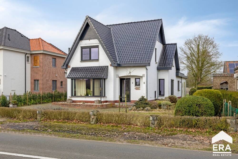 Huis te koop in Lommel 3920 349000.00€ 3 slaapkamers 128.00m² - Zoekertje 599714