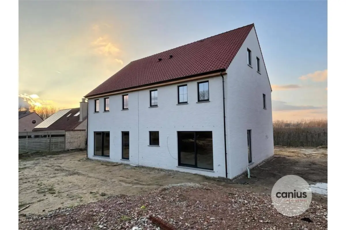 Huis te  koop in Sint-Truiden 3800 456400.00€ 4 slaapkamers 167.00m² - Zoekertje 600678