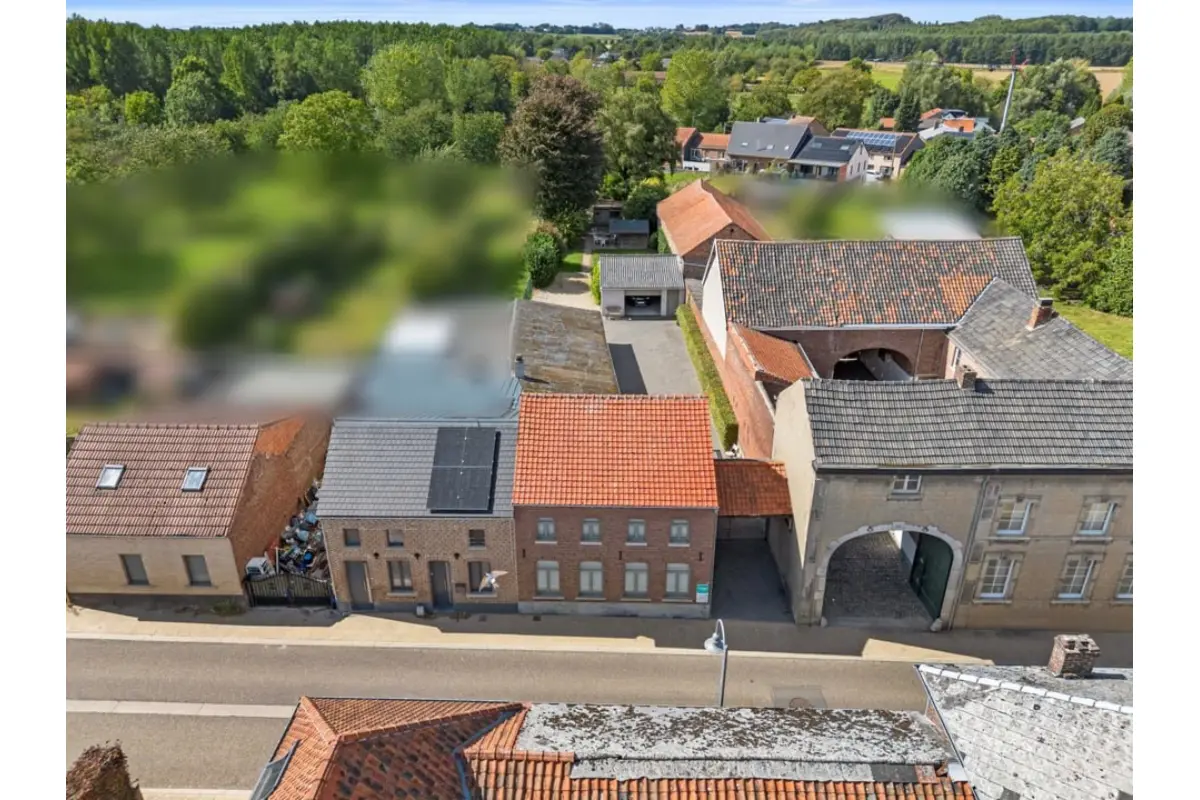 Huis te  koop in Berg 3700 299000.00€ 3 slaapkamers 166.00m² - Zoekertje 600256