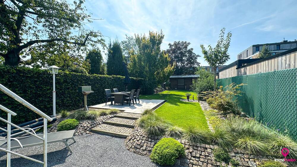 Mixgebouw te  koop in Zonhoven 3520 349000.00€ 3 slaapkamers m² - Zoekertje 602223