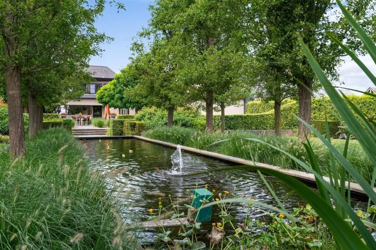 Huis te  koop in Overpelt 3900 953000.00€ 5 slaapkamers 490.00m² - Zoekertje 603729