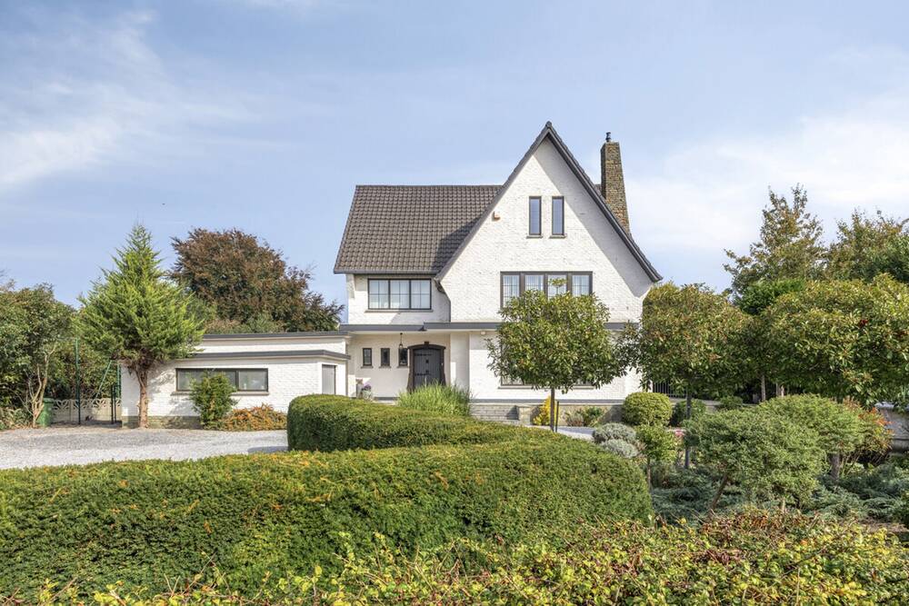 Huis te koop in Dilsen-Stokkem 3650 745000.00€ 5 slaapkamers 388.00m² - Zoekertje 604099