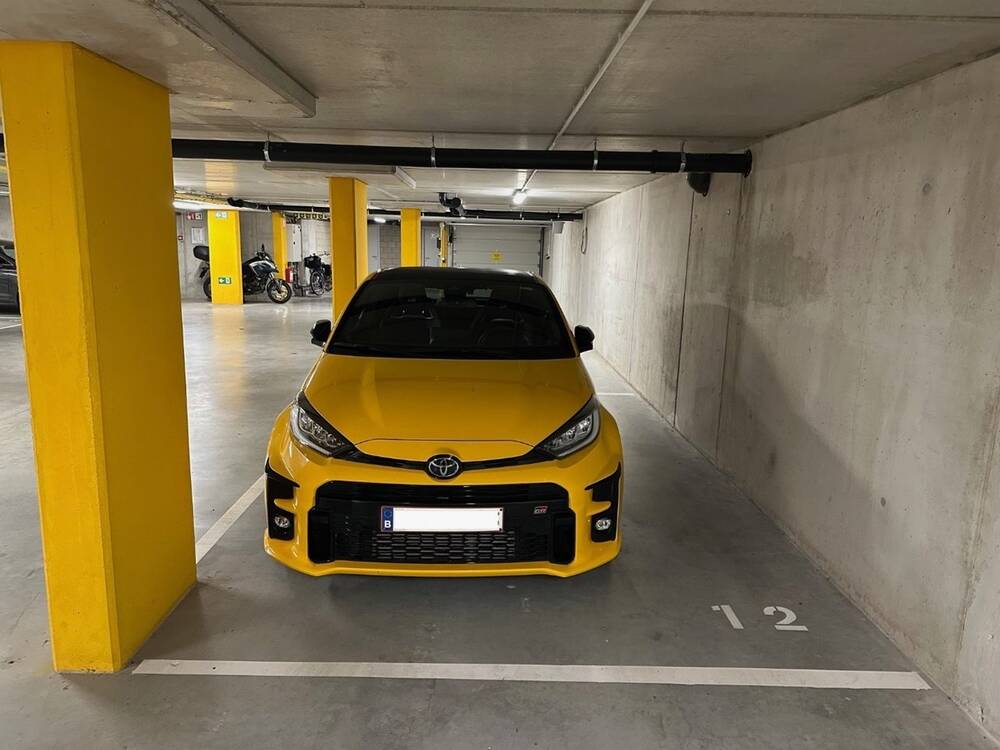 Parking & garage te  koop in Tongeren 3700 25000.00€  slaapkamers m² - Zoekertje 603592