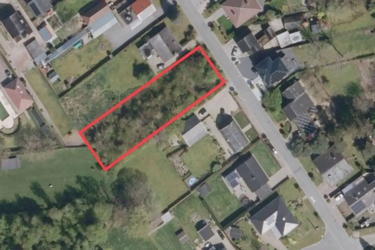 Grond te  koop in Achel 3930 235000.00€  slaapkamers m² - Zoekertje 604867