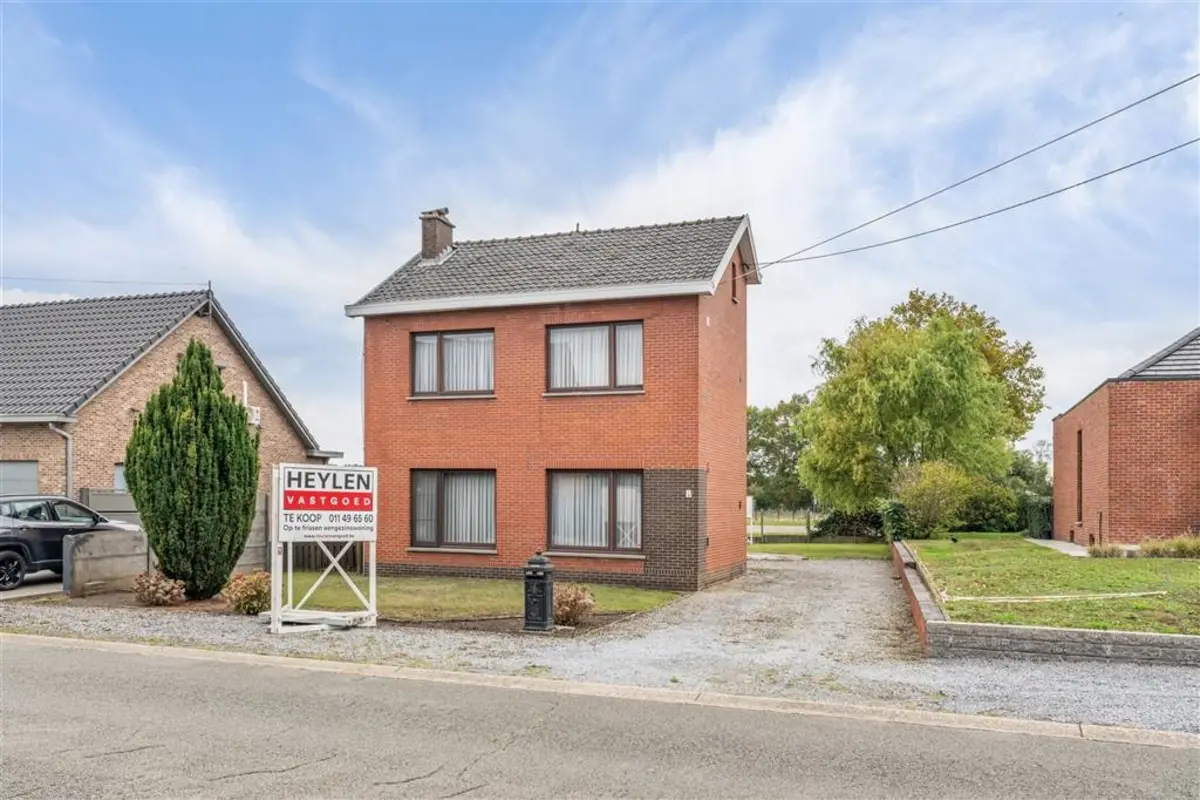 Huis te  koop in Zonhoven 3520 215000.00€ 2 slaapkamers 109.00m² - Zoekertje 605866