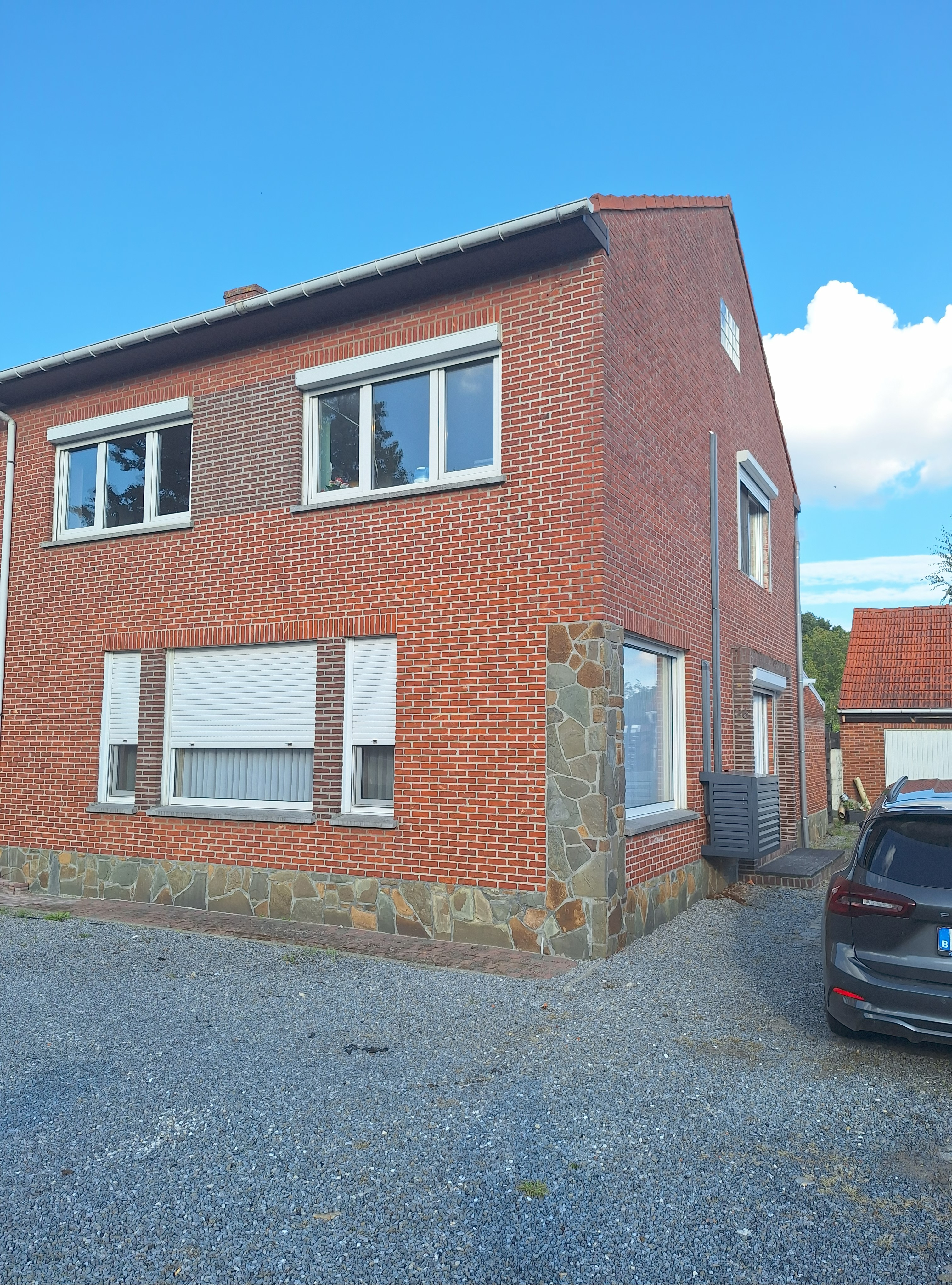 Huis te koop in Leopoldsburg 3970 330000.00€ 3 slaapkamers 170.00m² - Zoekertje 605914