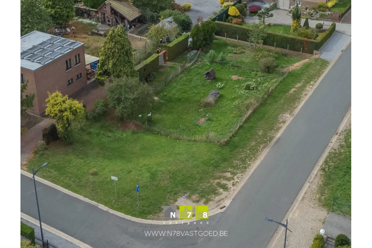 Grond te  koop in Maasmechelen 3630 169000.00€  slaapkamers m² - Zoekertje 607437