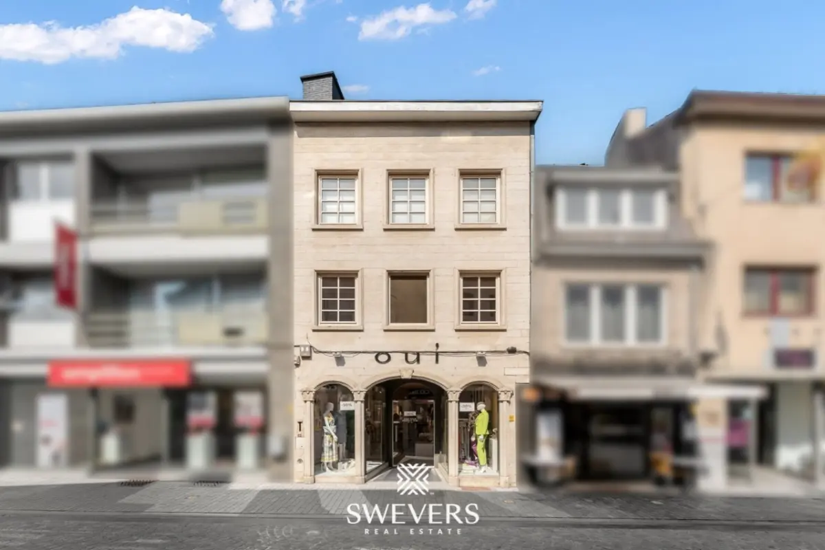 Handelszaak te  koop in Sint-Truiden 3800 275000.00€  slaapkamers m² - Zoekertje 605651