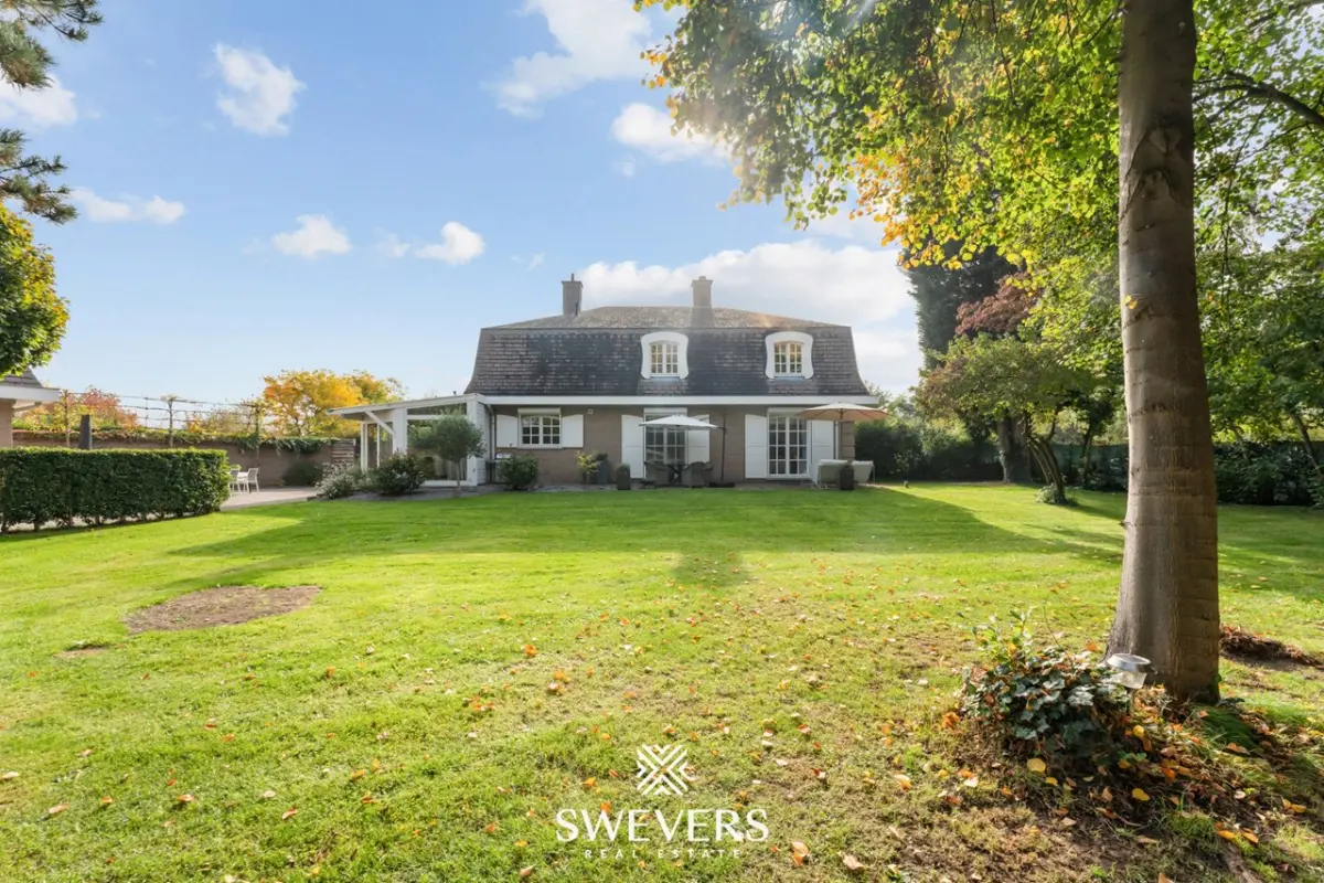 Huis te  koop in Lanaken 3620 725000.00€ 3 slaapkamers 242.00m² - Zoekertje 605649