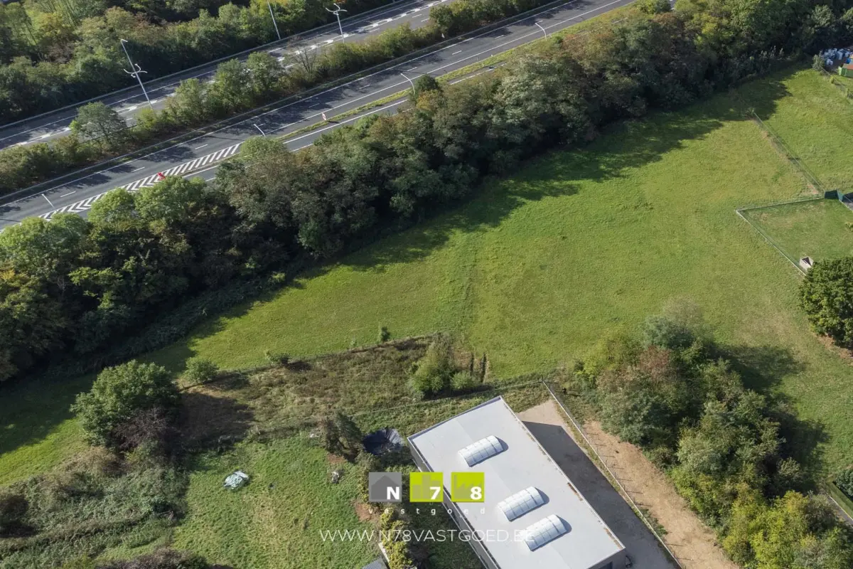 Grond te koop in Maasmechelen 3630 15000.00€ slaapkamers m² - Zoekertje 607429