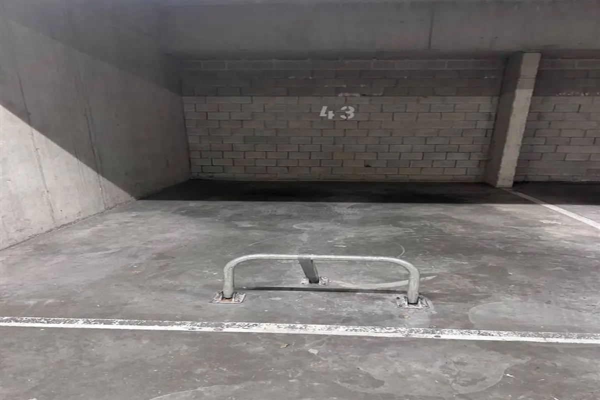 Parking & garage te koop in Hasselt 3500 30000.00€ slaapkamers m² - Zoekertje 606495