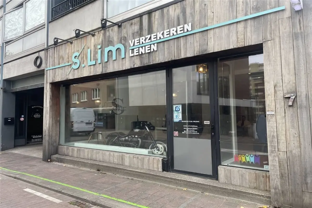 Handelszaak te koop in Genk 3600 135000.00€ slaapkamers 75.00m² - Zoekertje 606999