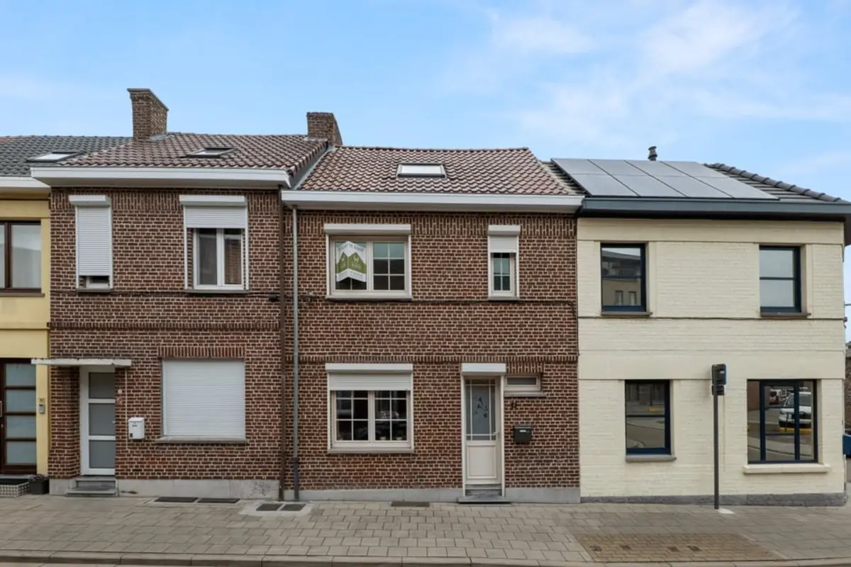Huis te  koop in Sint-Truiden 3800 165000.00€ 3 slaapkamers 112.00m² - Zoekertje 607381