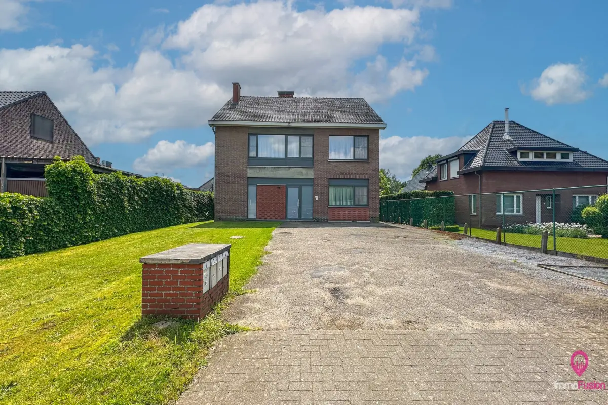 Huis te  koop in Zonhoven 3520 539000.00€ 6 slaapkamers 336.00m² - Zoekertje 608288