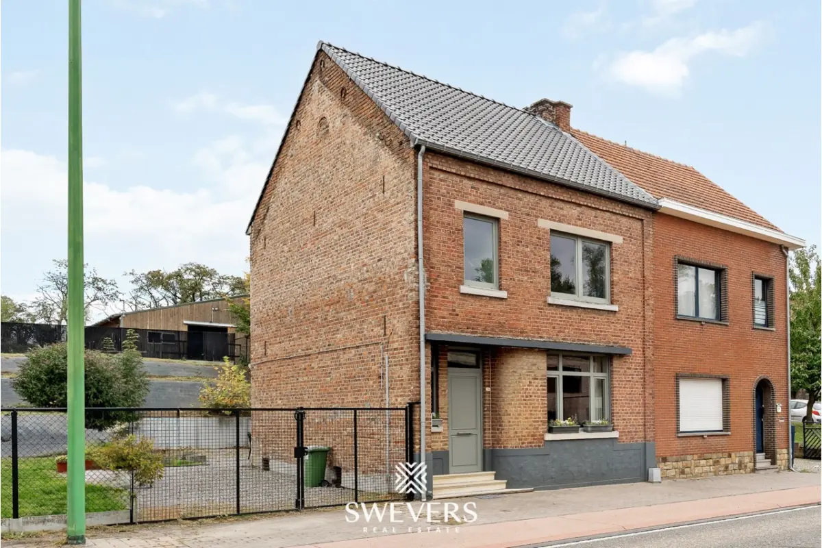 Huis te  koop in Sint-Truiden 3800 275000.00€ 2 slaapkamers 182.00m² - Zoekertje 608413