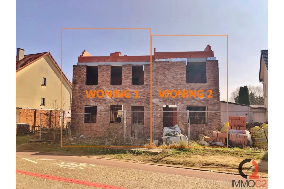 Huis te  koop in Paal 3583 289000.00€ 5 slaapkamers 365.00m² - Zoekertje 608940