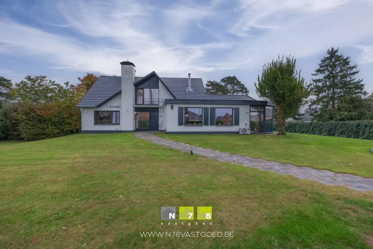 Huis te  koop in Hamont-Achel 3930 639000.00€ 5 slaapkamers 240.00m² - Zoekertje 610212