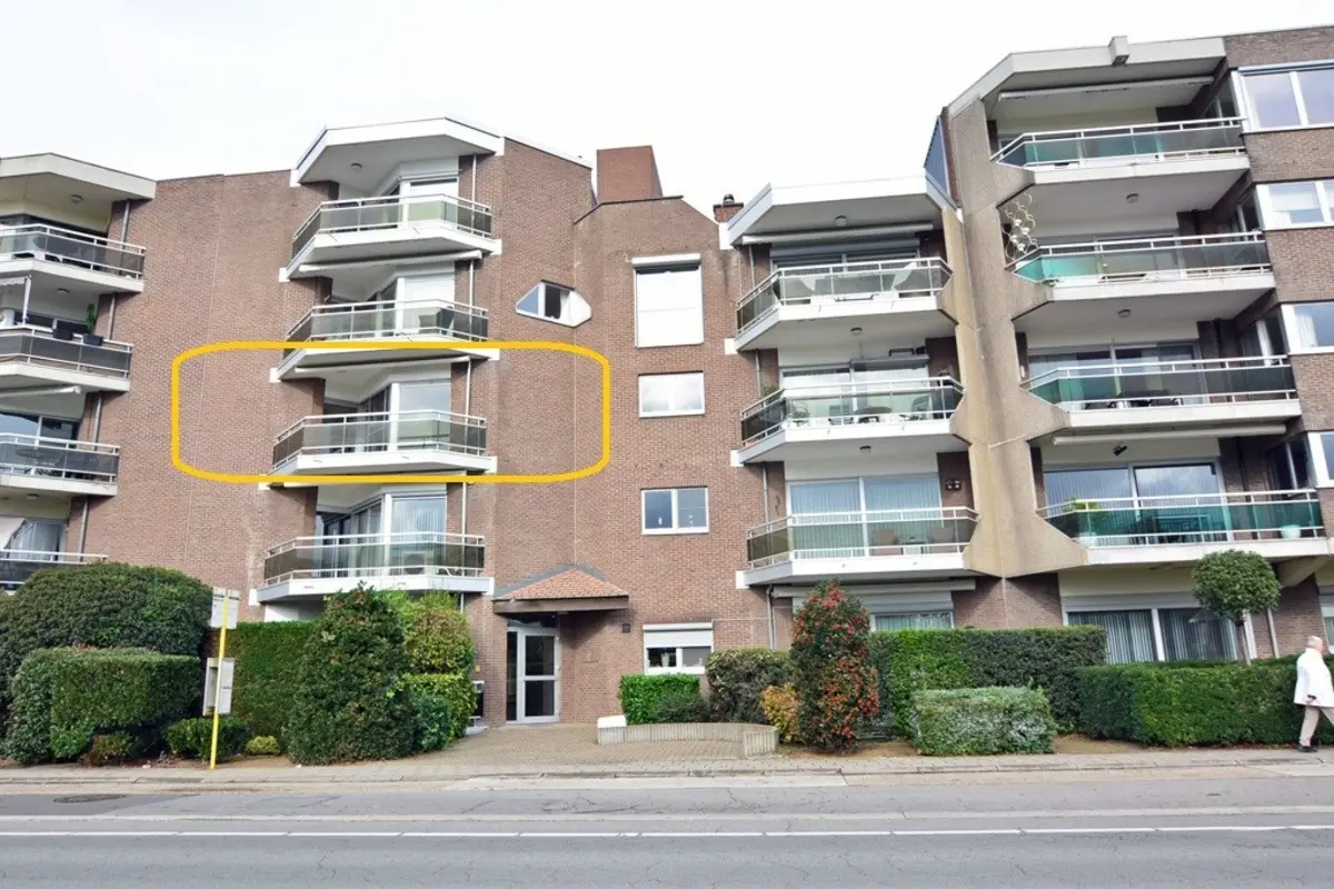 Appartement te  huur in Maaseik 3680 875.00€ 2 slaapkamers 144.00m² - Zoekertje 612470