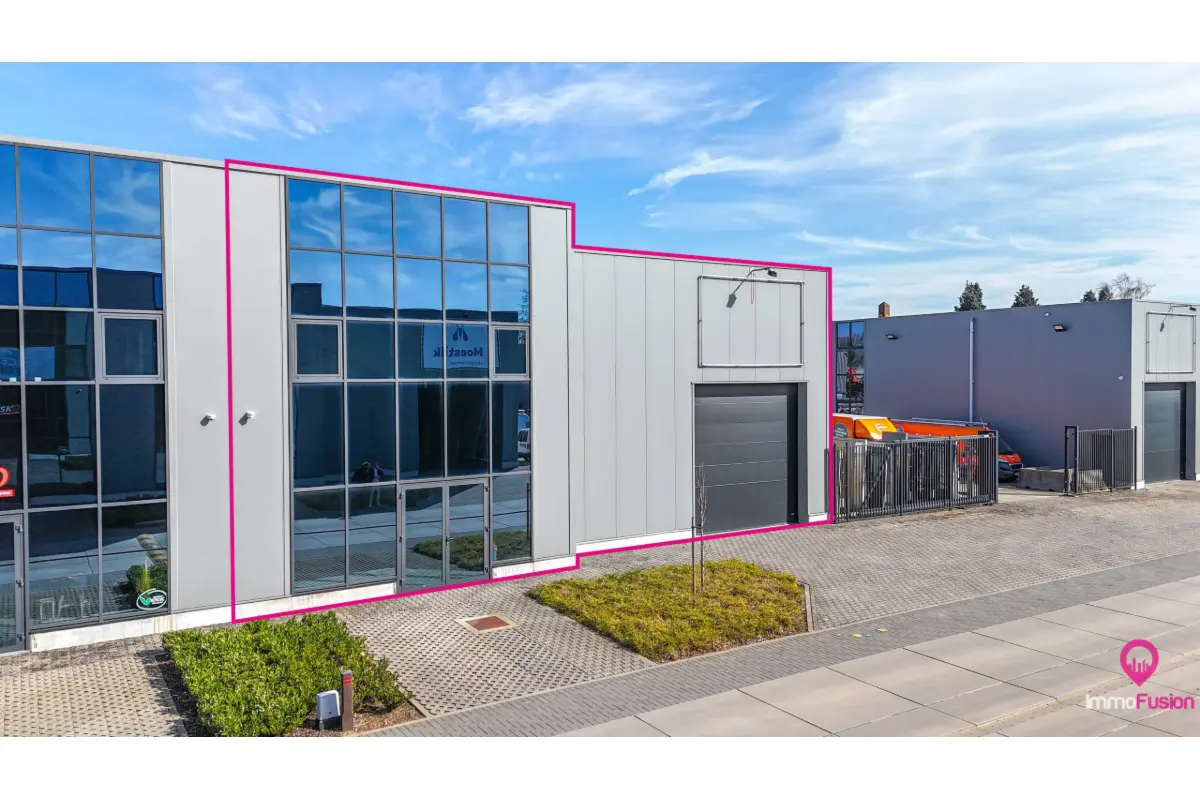 Handelszaak te  koop in Houthalen-Helchteren 3530 680000.00€  slaapkamers 440.00m² - Zoekertje 612593