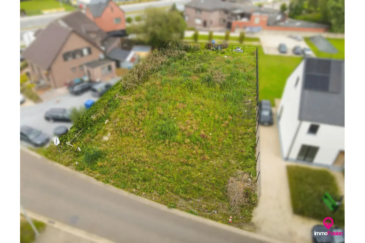 Grond te  koop in Zonhoven 3520 245000.00€  slaapkamers m² - Zoekertje 612602