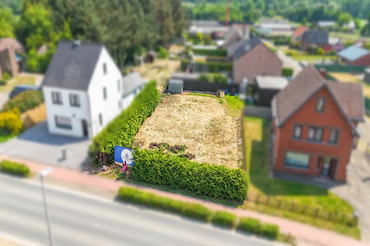 Grond te  koop in Heusden-Zolder 3550 165000.00€  slaapkamers m² - Zoekertje 612091