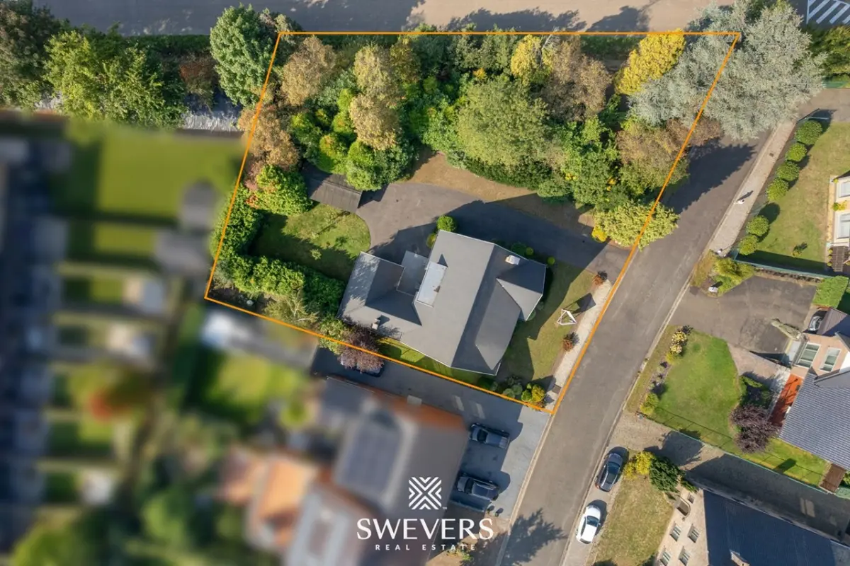 Huis te  koop in Zonhoven 3520 385000.00€ 3 slaapkamers 180.00m² - Zoekertje 613724