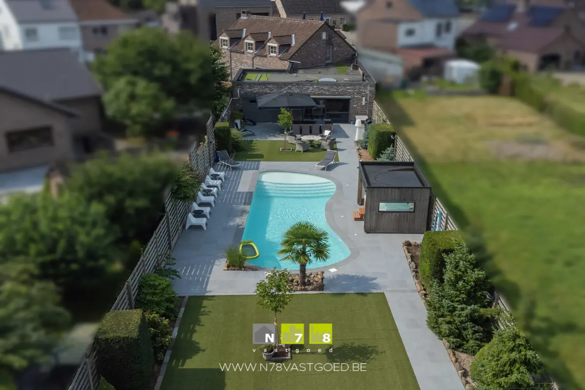 Huis te koop in Dilsen-Stokkem 3650 549000.00€ 3 slaapkamers 202.00m² - Zoekertje 613594