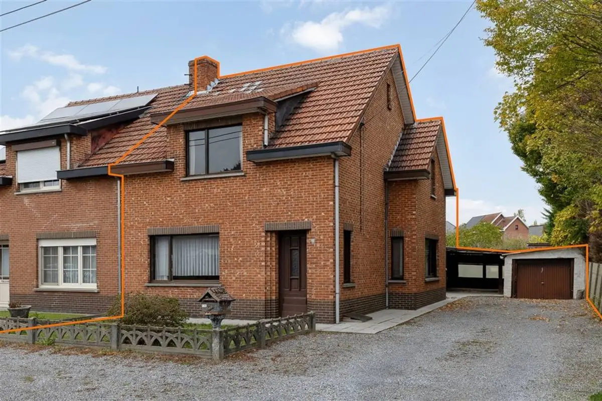 Huis te  koop in Koersel 3582 189000.00€ 3 slaapkamers 126.00m² - Zoekertje 614272