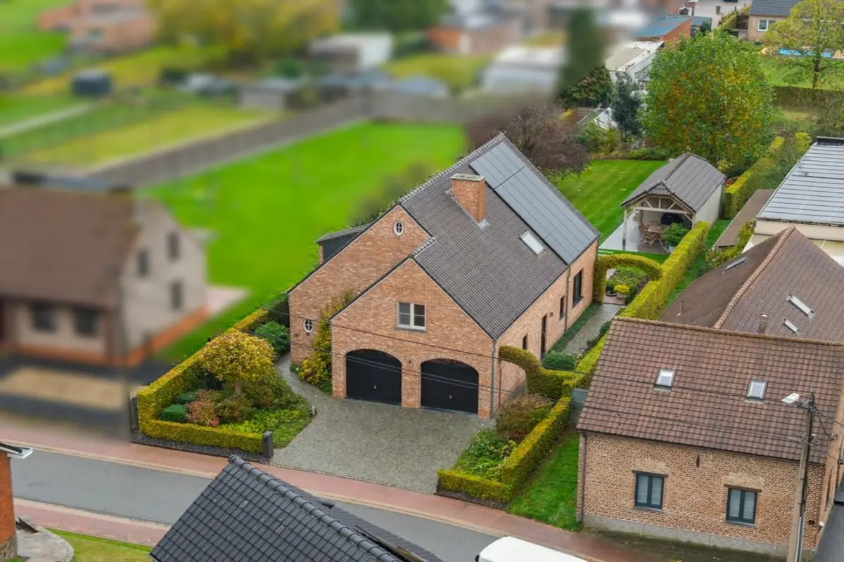 Huis te  koop in Sint-Truiden 3800 589000.00€ 4 slaapkamers 325.00m² - Zoekertje 615816