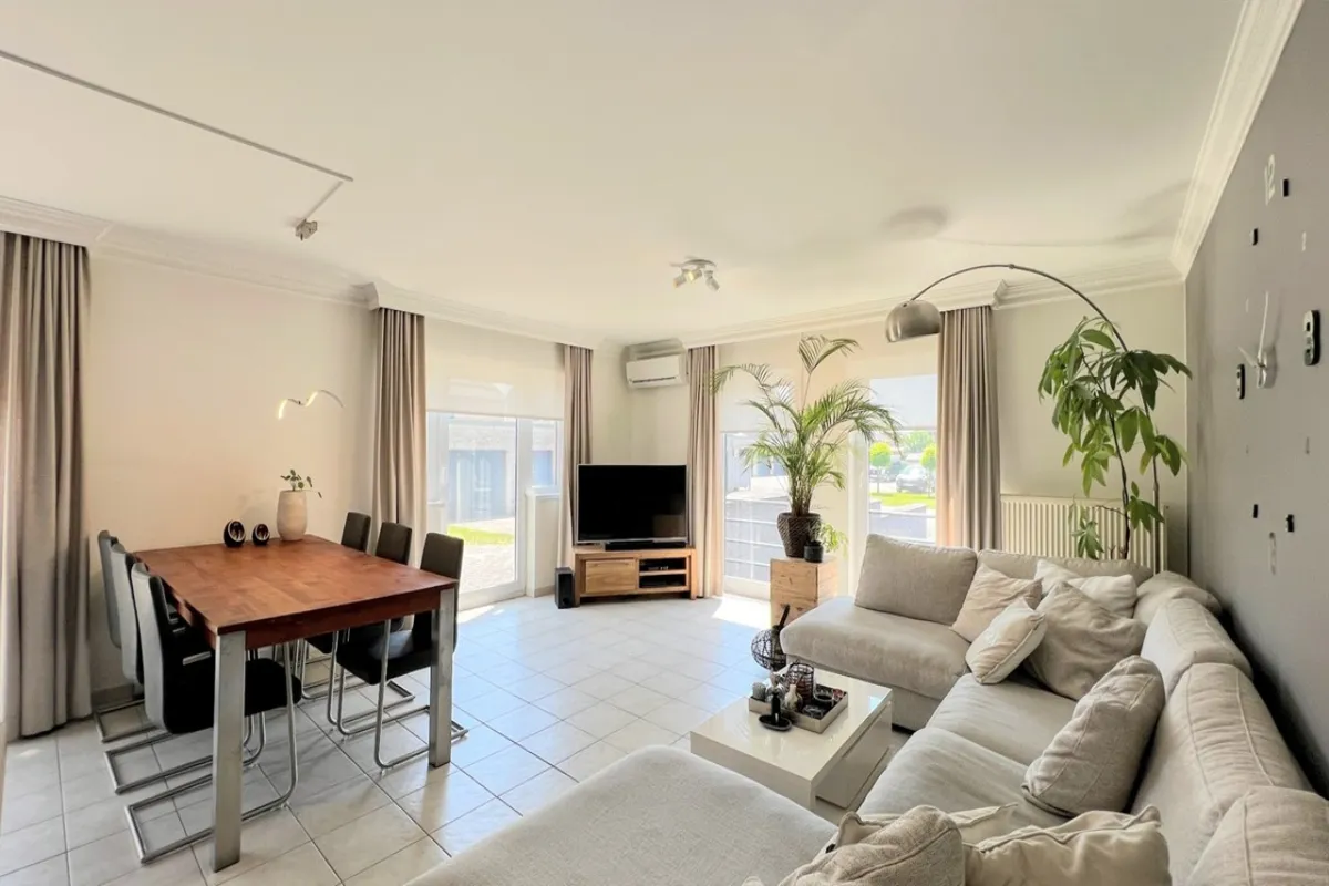 Appartement te  huur in Maasmechelen 3630 890.00€  slaapkamers 100.00m² - Zoekertje 619218