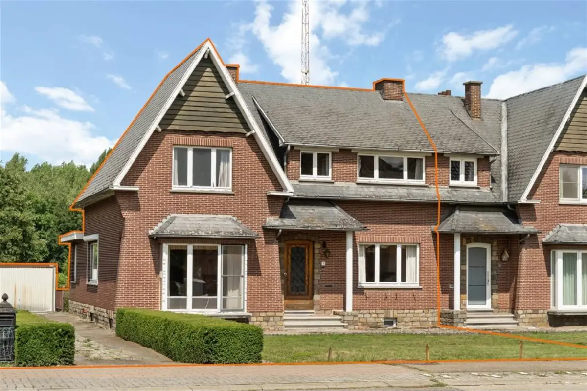 Huis te  koop in Hasselt 3500 0.00€ 4 slaapkamers 200.00m² - Zoekertje 619634