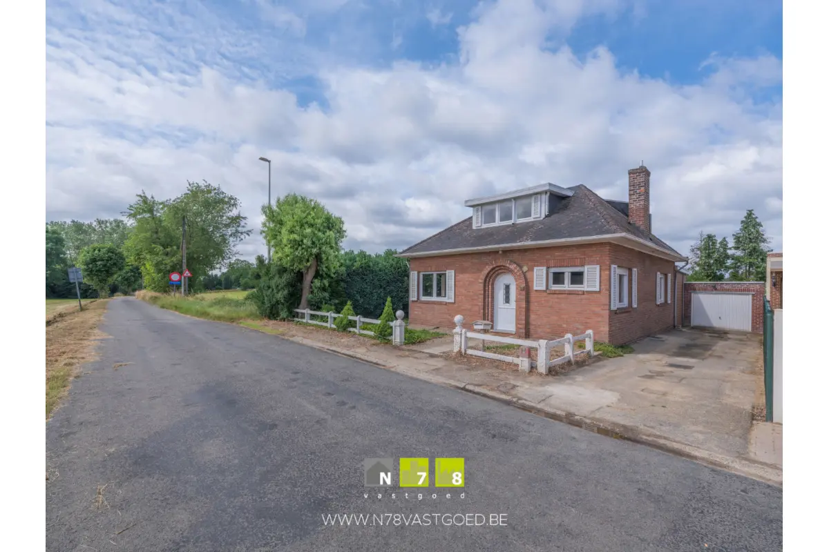 Huis te  koop in Maasmechelen 3630 199000.00€ 2 slaapkamers 115.00m² - Zoekertje 618882