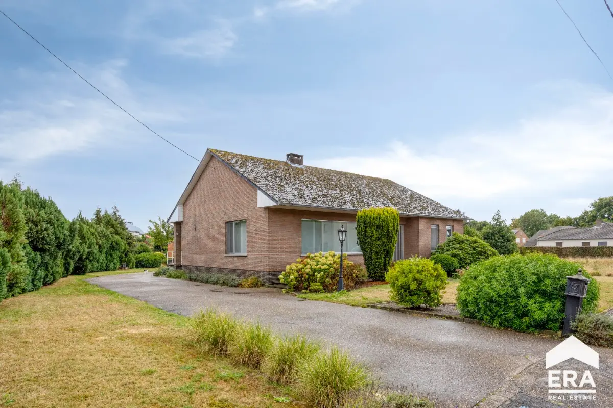 Huis te  koop in Eksel 3941 325000.00€ 4 slaapkamers 142.00m² - Zoekertje 618630