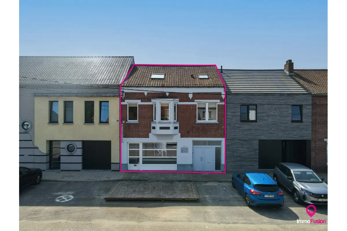 Mixgebouw te  koop in Zonhoven 3520 349000.00€ 3 slaapkamers m² - Zoekertje 620517