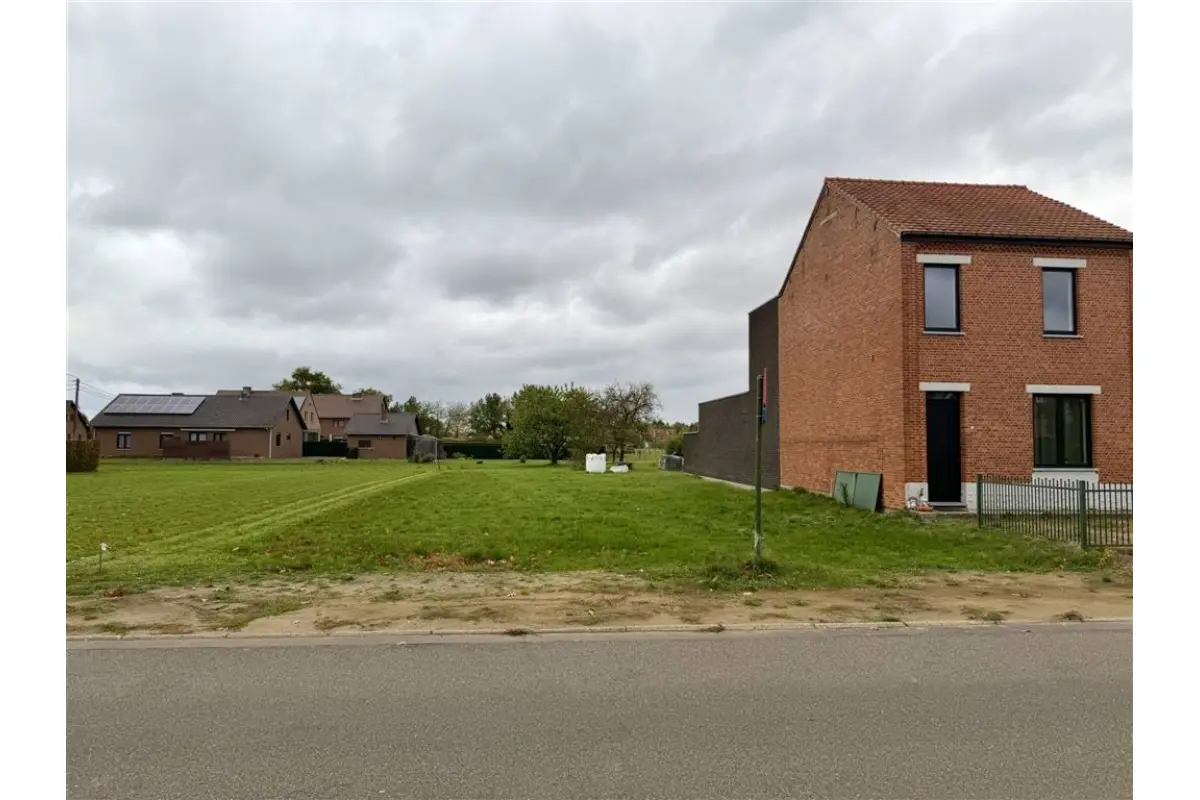 Grond te  koop in Genk 3600 135000.00€  slaapkamers m² - Zoekertje 621927