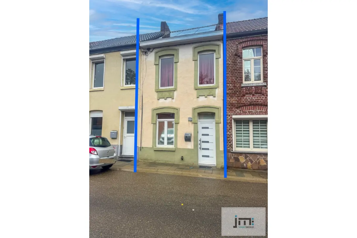 Huis te  koop in Sint-Truiden 3800 200000.00€ 3 slaapkamers 130.00m² - Zoekertje 622261