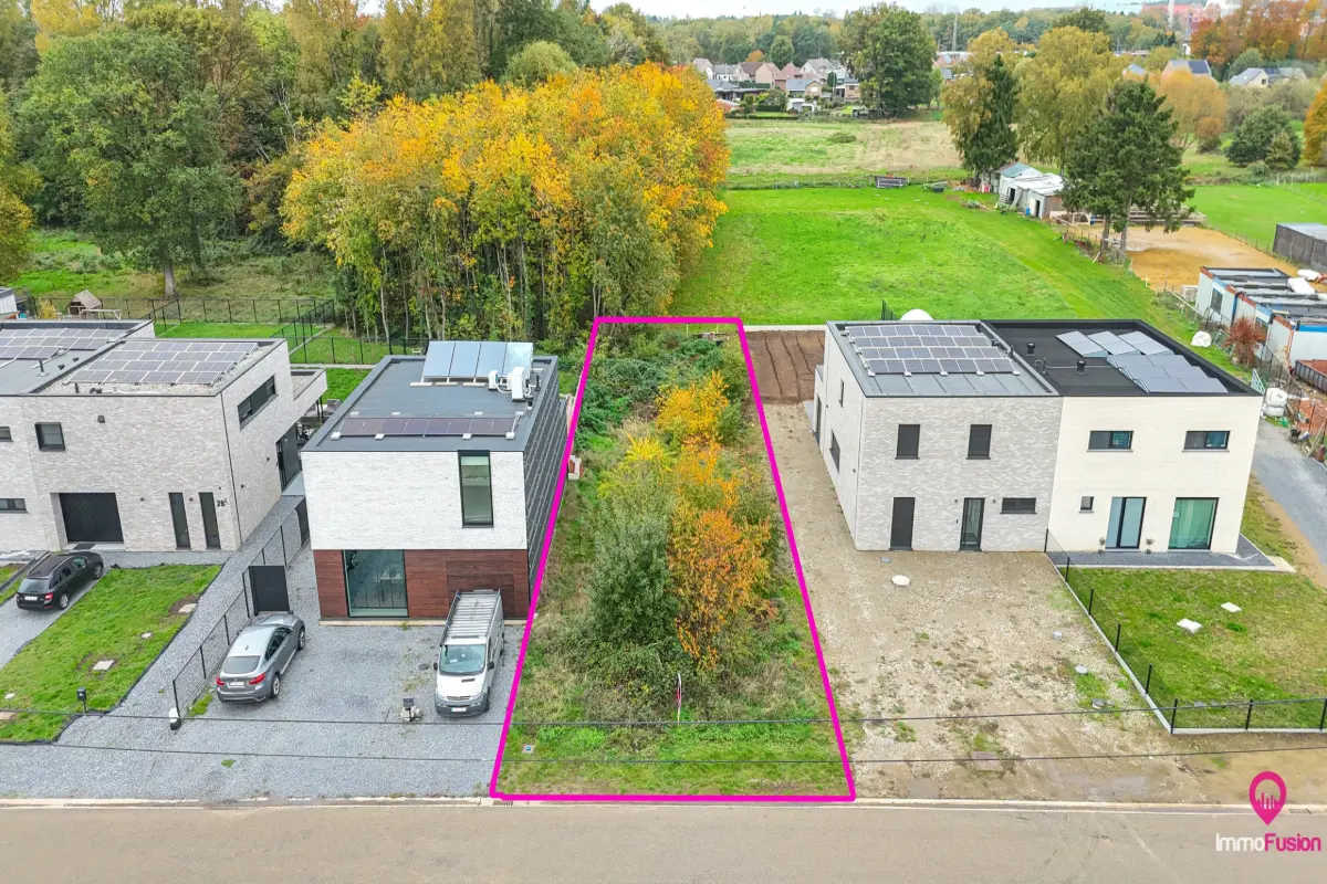 Grond te  koop in Heusden-Zolder 3550 137000.00€  slaapkamers m² - Zoekertje 622473