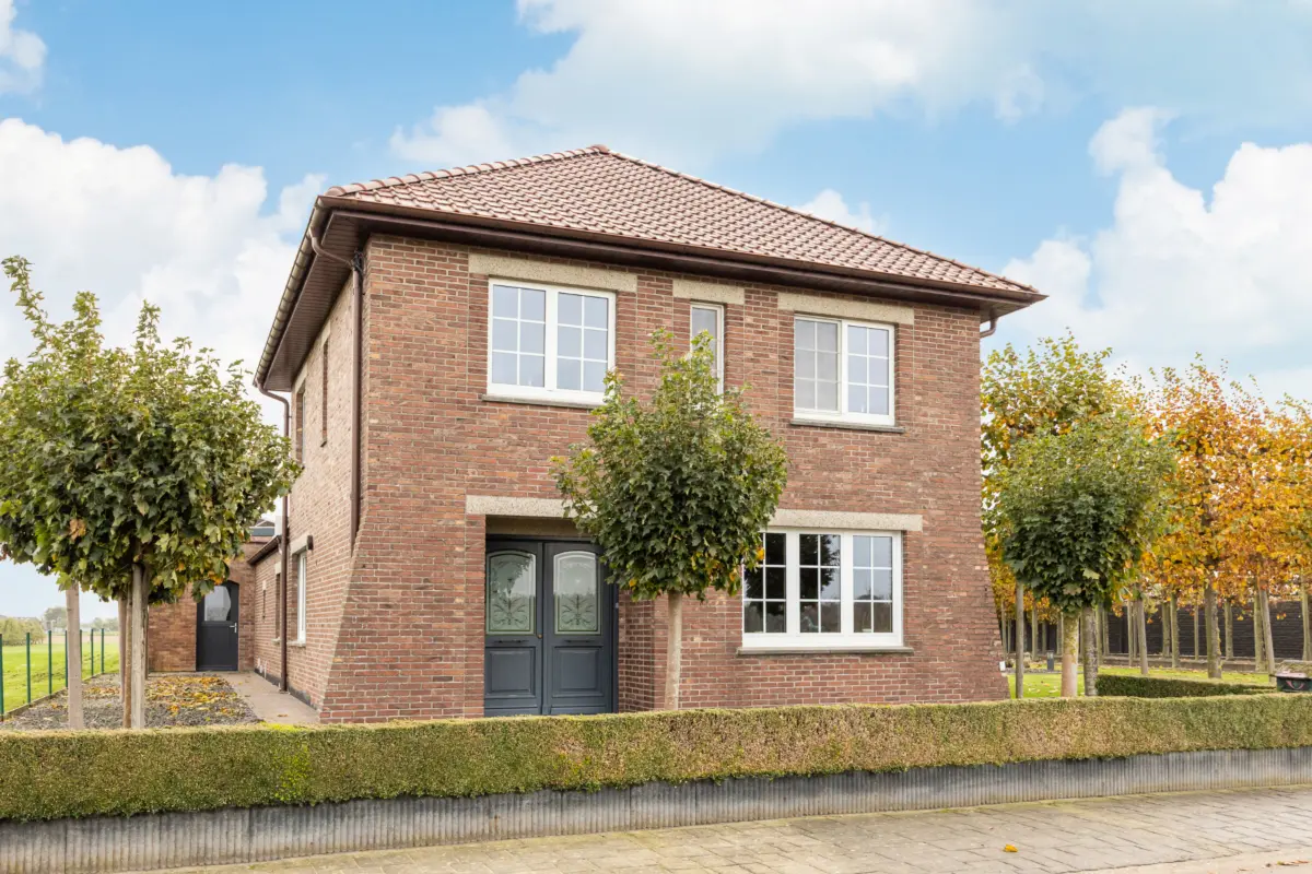 Huis te  koop in Alken 3570 745000.00€ 3 slaapkamers 220.00m² - Zoekertje 624025