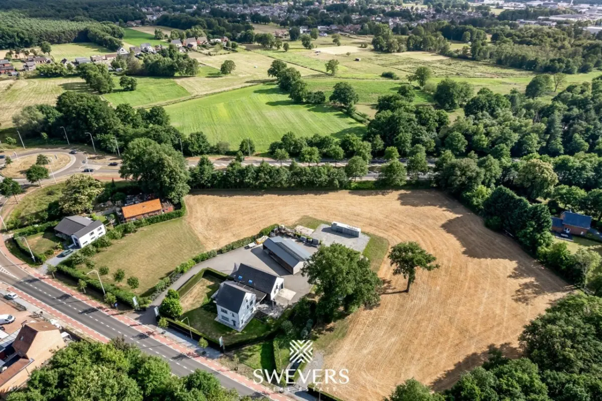 Huis te  koop in Beringen 3580 865000.00€ 3 slaapkamers 431.00m² - Zoekertje 625210