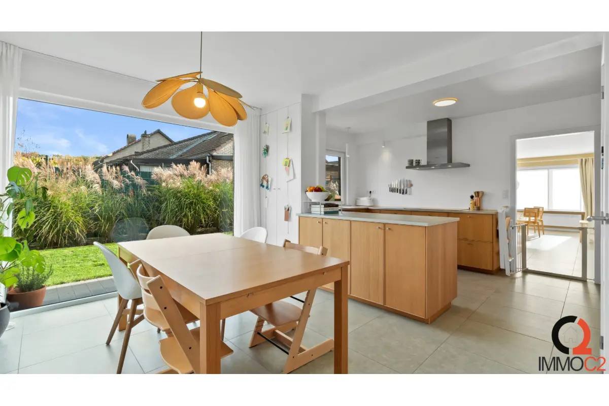 Huis te  koop in Leopoldsburg 3970 348000.00€ 3 slaapkamers 135.00m² - Zoekertje 626564