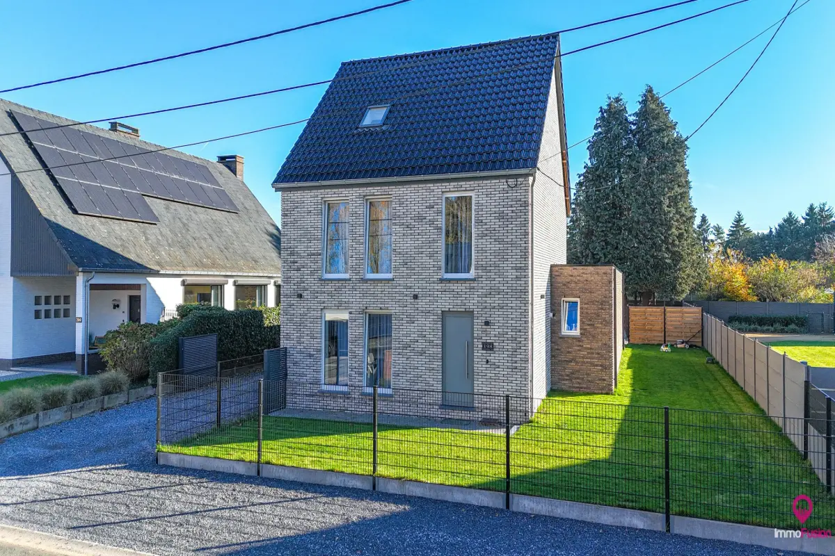 Huis te  koop in Paal 3583 569000.00€ 5 slaapkamers 234.00m² - Zoekertje 627085