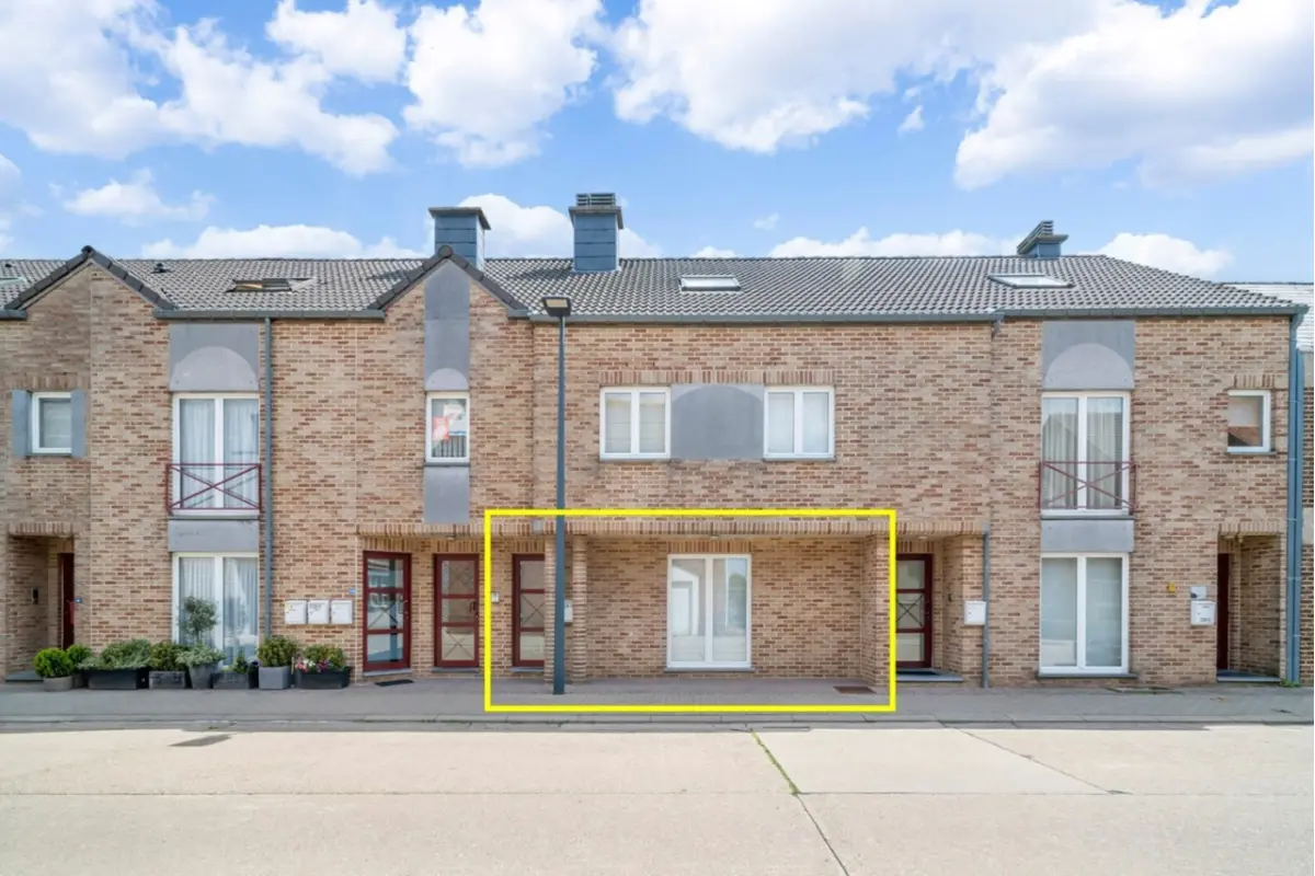 Appartement te  huur in Riemst 3770 790.00€ 1 slaapkamers 86.00m² - Zoekertje 628018