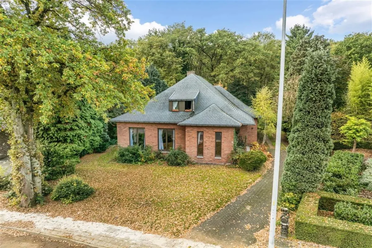 Huis te  koop in Genk 3600 395000.00€ 4 slaapkamers 269.00m² - Zoekertje 627803