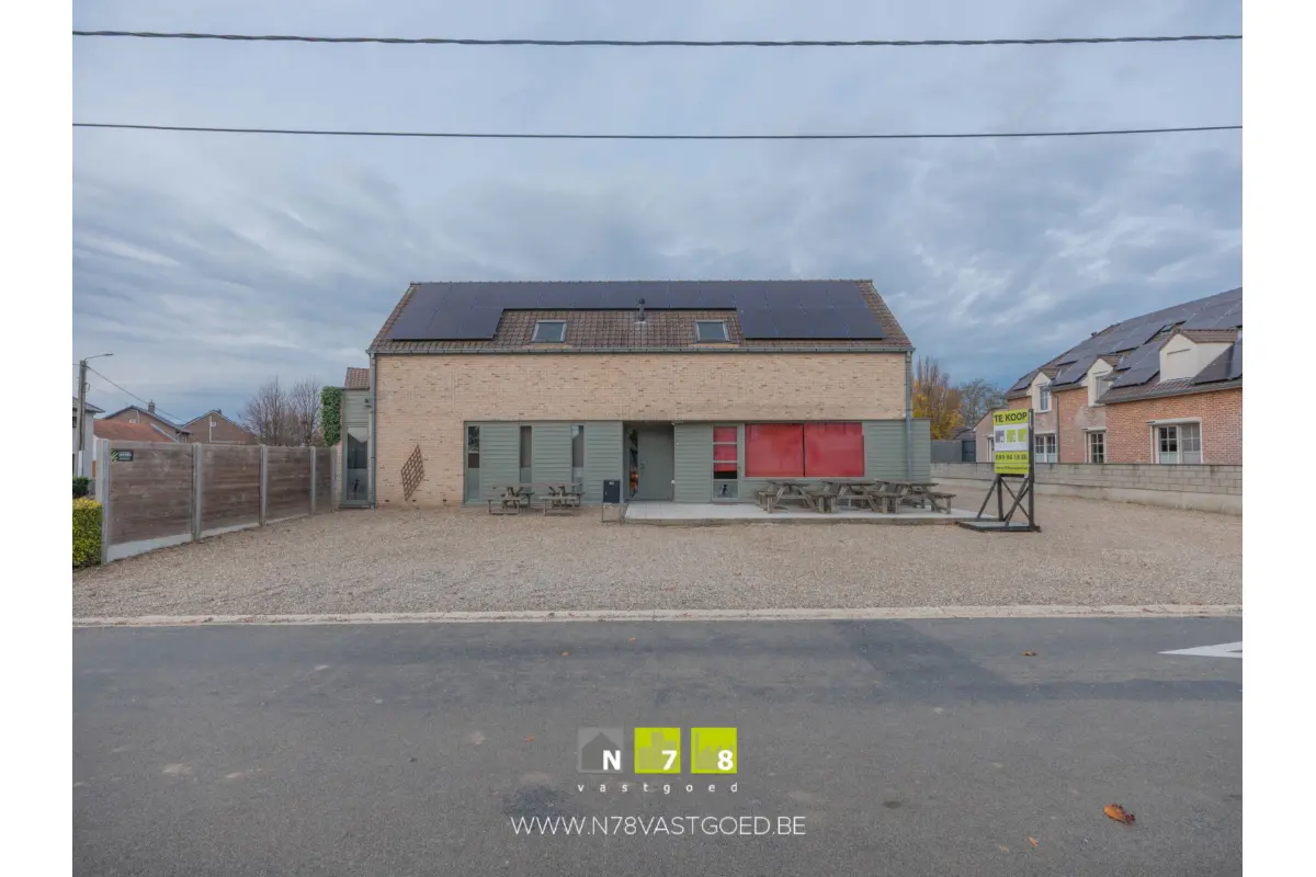 Handelszaak te  koop in Dilsen-Stokkem 3650 449000.00€  slaapkamers 267.00m² - Zoekertje 628851