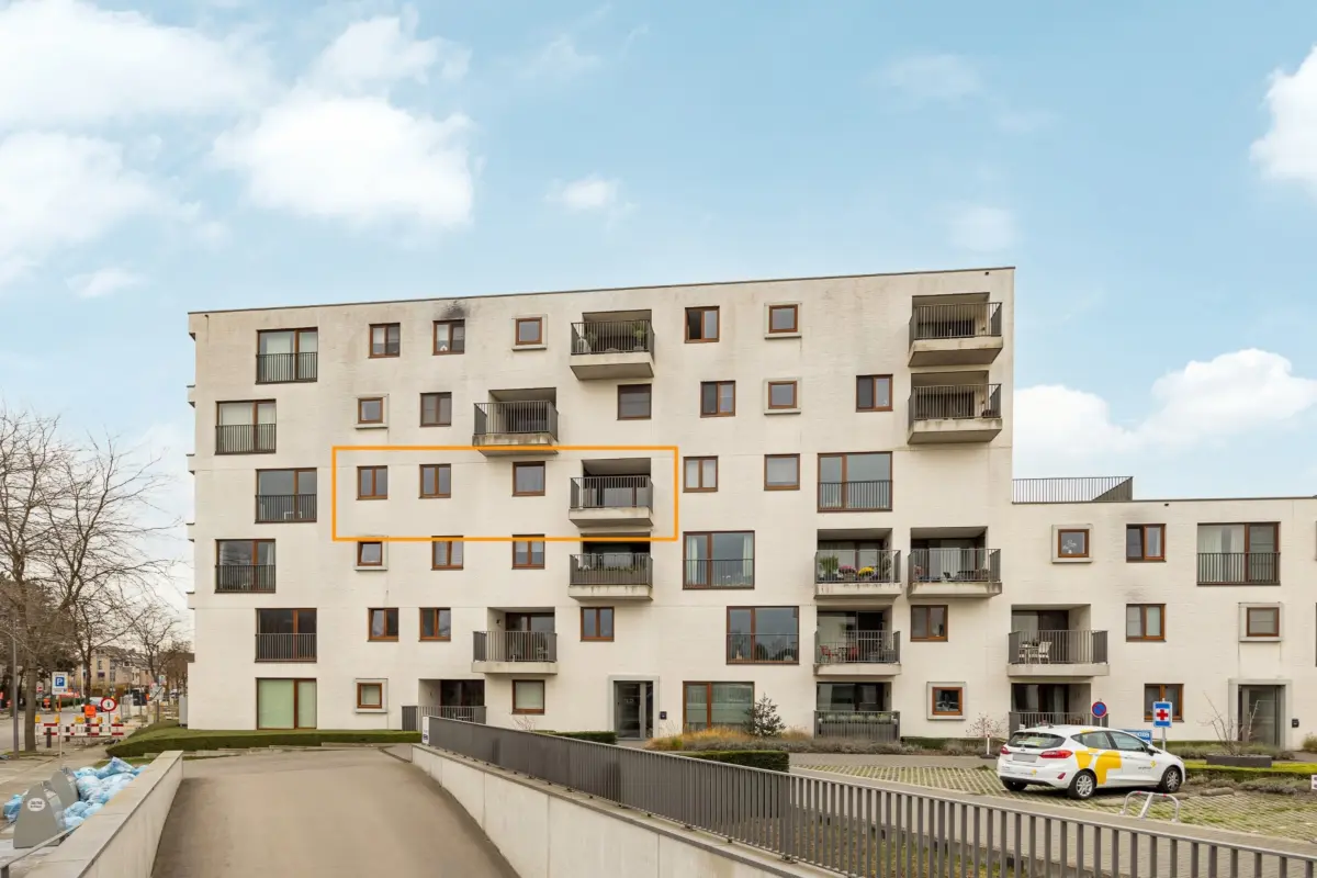 Appartement te  koop in Bilzen 3740 320000.00€ 2 slaapkamers 80.00m² - Zoekertje 630413