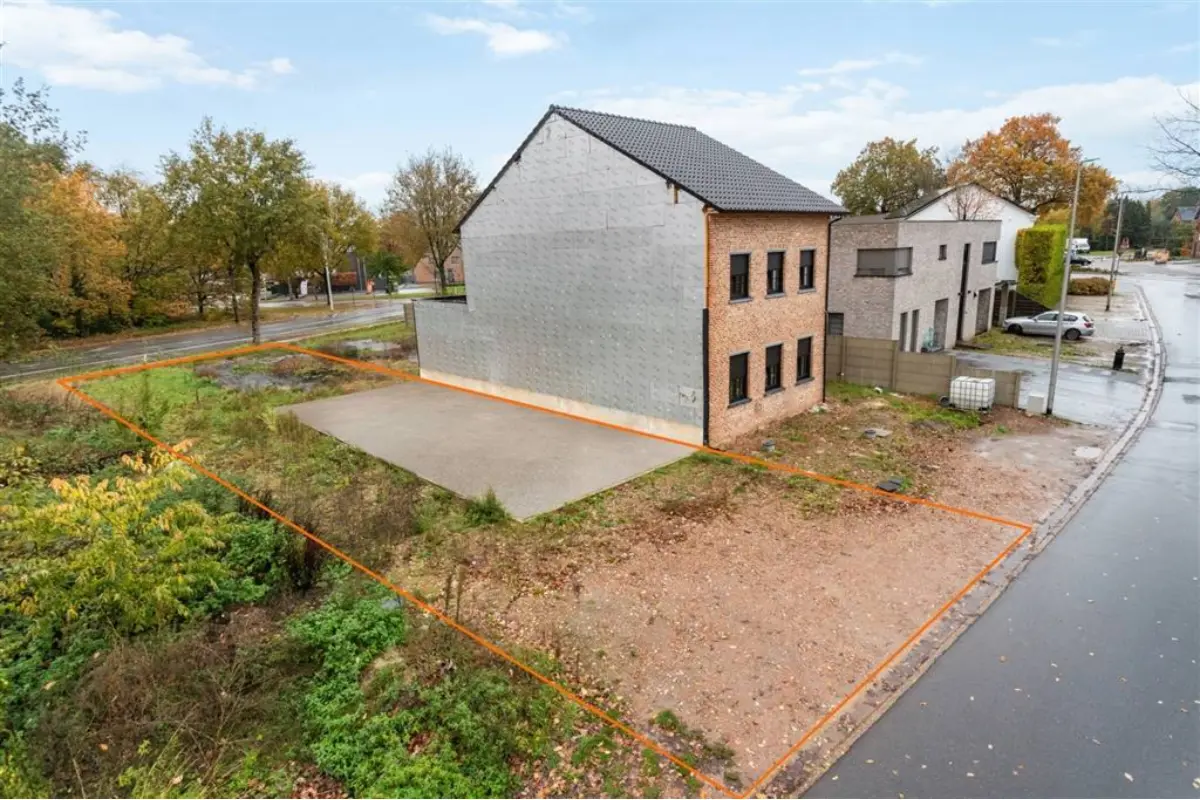 Grond te  koop in Beringen 3580 155000.00€  slaapkamers m² - Zoekertje 630318