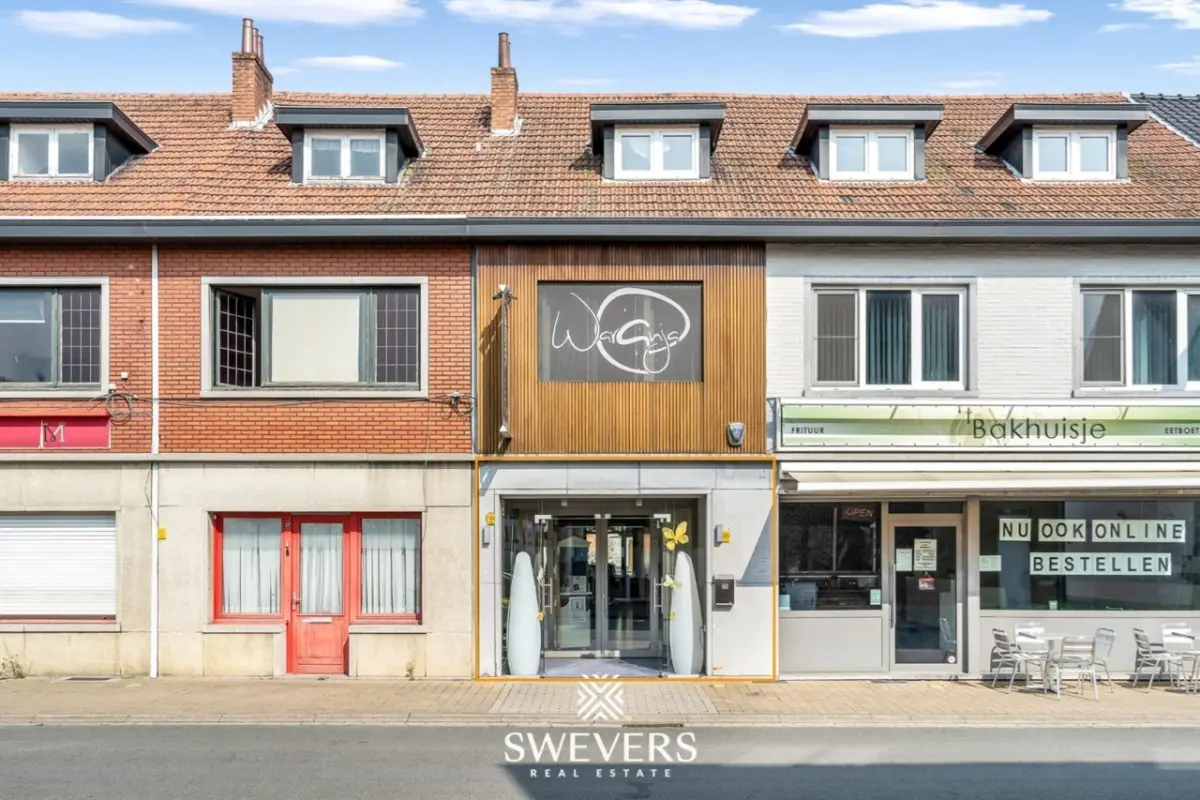 Handelszaak te  huur in Beverlo 3581 1950.00€  slaapkamers m² - Zoekertje 629602