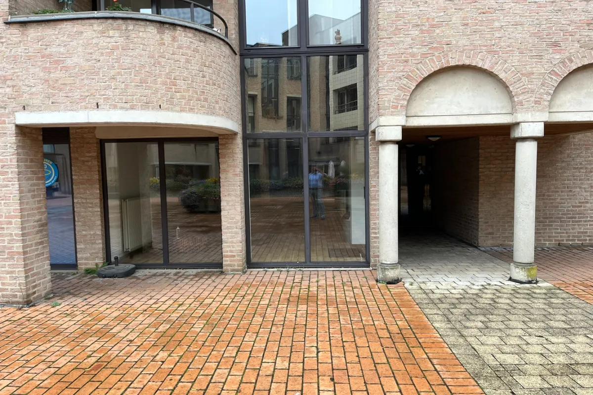 Handelszaak te  huur in Hasselt 3500 595.00€  slaapkamers 70.00m² - Zoekertje 629635