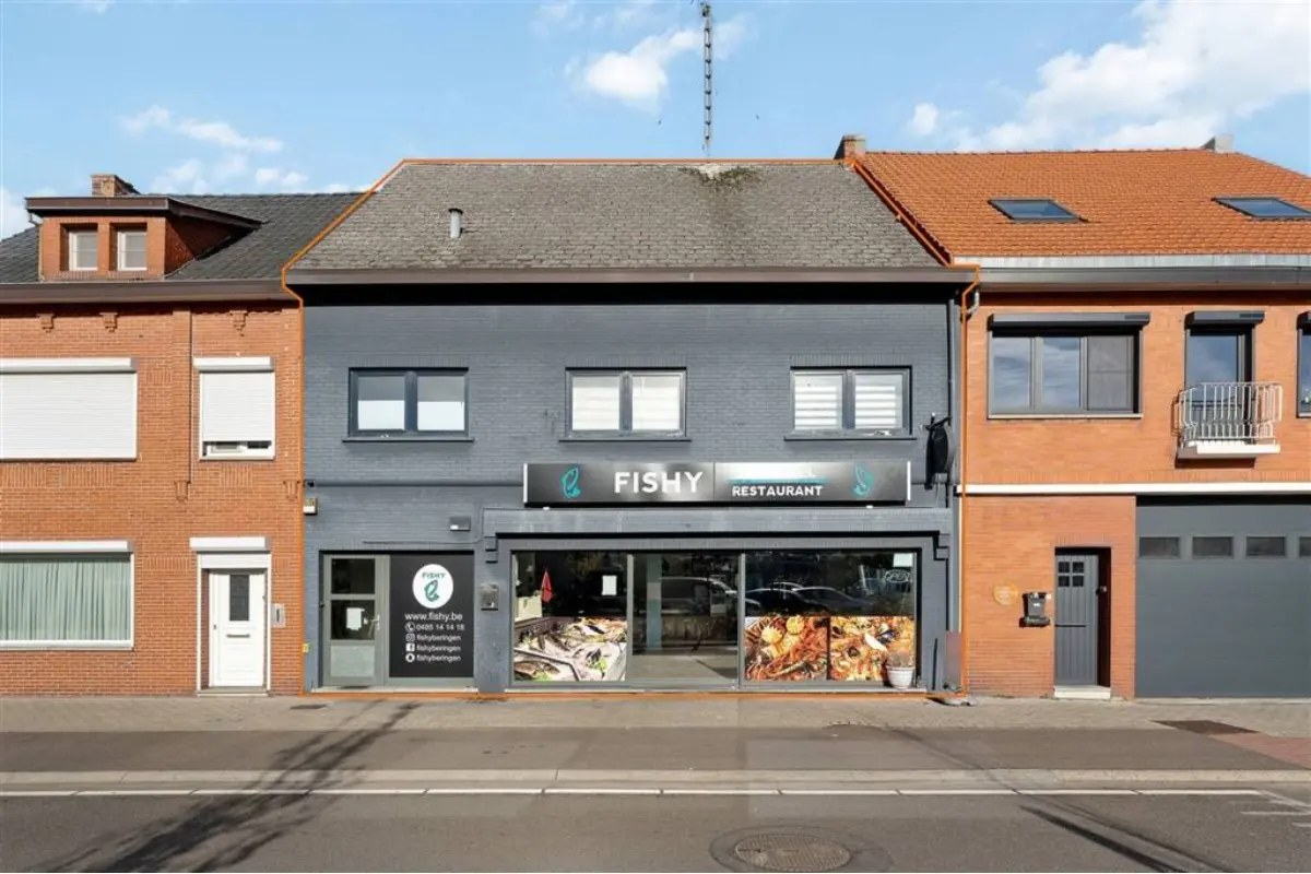 Handelszaak te  koop in Beringen 3580 499000.00€ 2 slaapkamers m² - Zoekertje 629856
